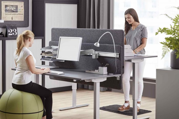 How-to-Convince-your-Manager-to-Buy-you-a-Standing-Desk