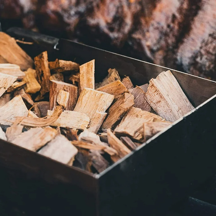 smoking-wood-chips