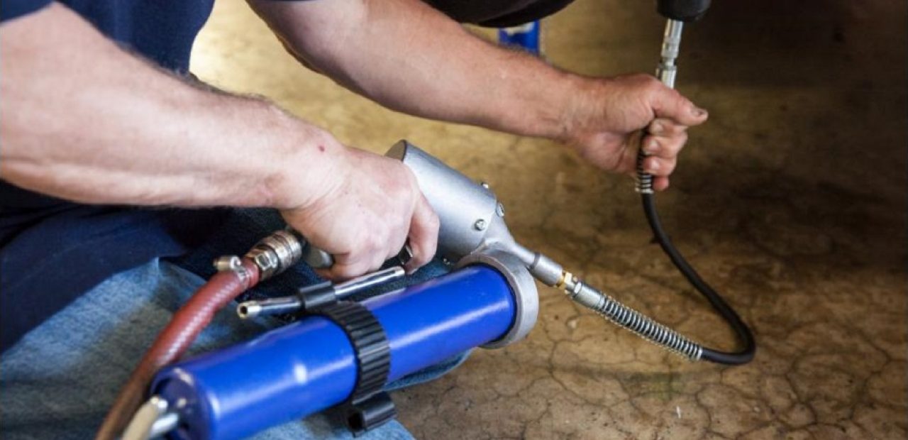 grease gun