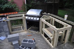 Bulding outdoor kitchenjpg