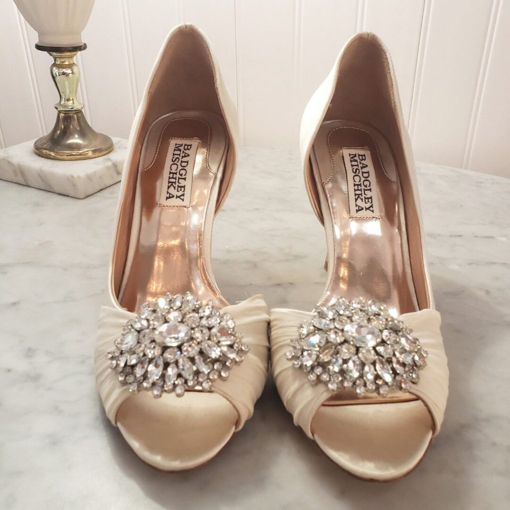 cream badgley mischka wedding shoes