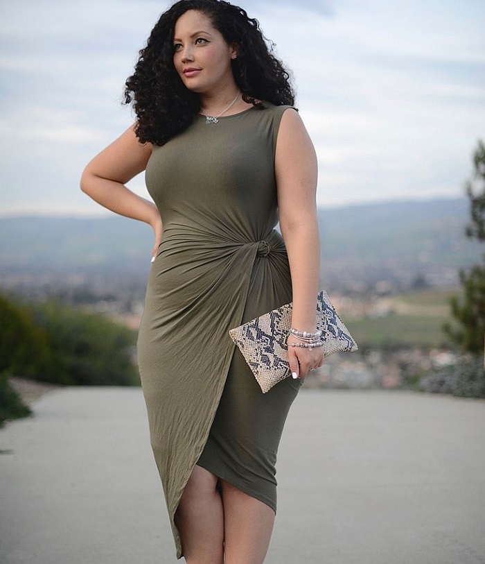 picture of a beautiful women plus size dress on a curvy woman standing in nature