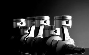 close-up of pistons with conrods attached on a crankshaft