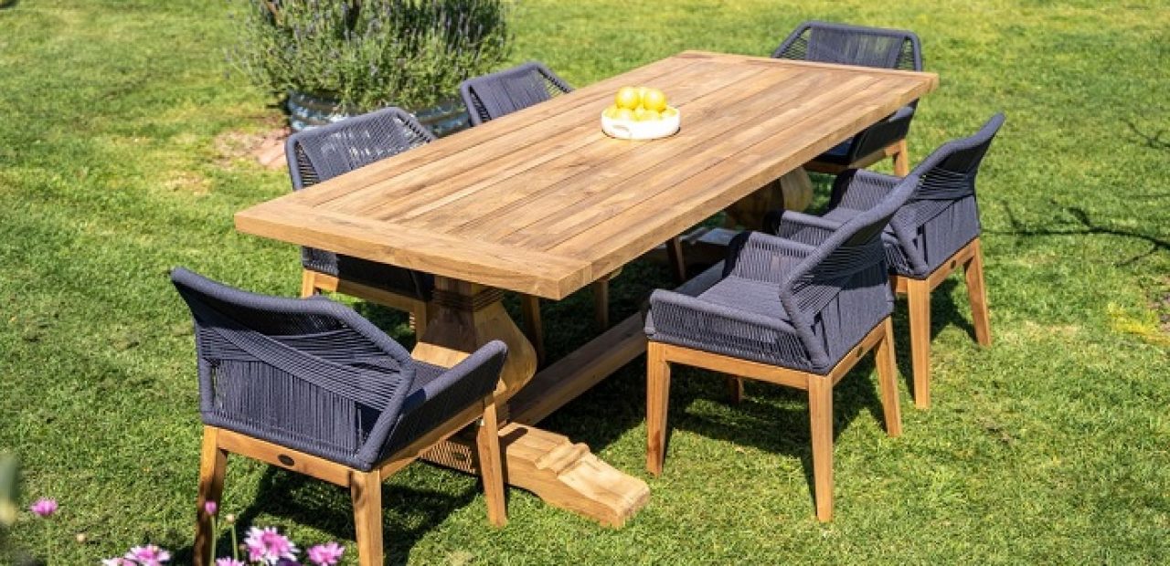 teak-outdoor-furniture