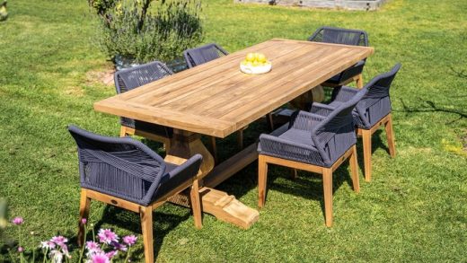 teak-outdoor-furniture