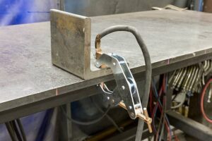 ground-clamp-magnet