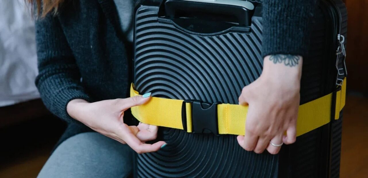 luggage strap